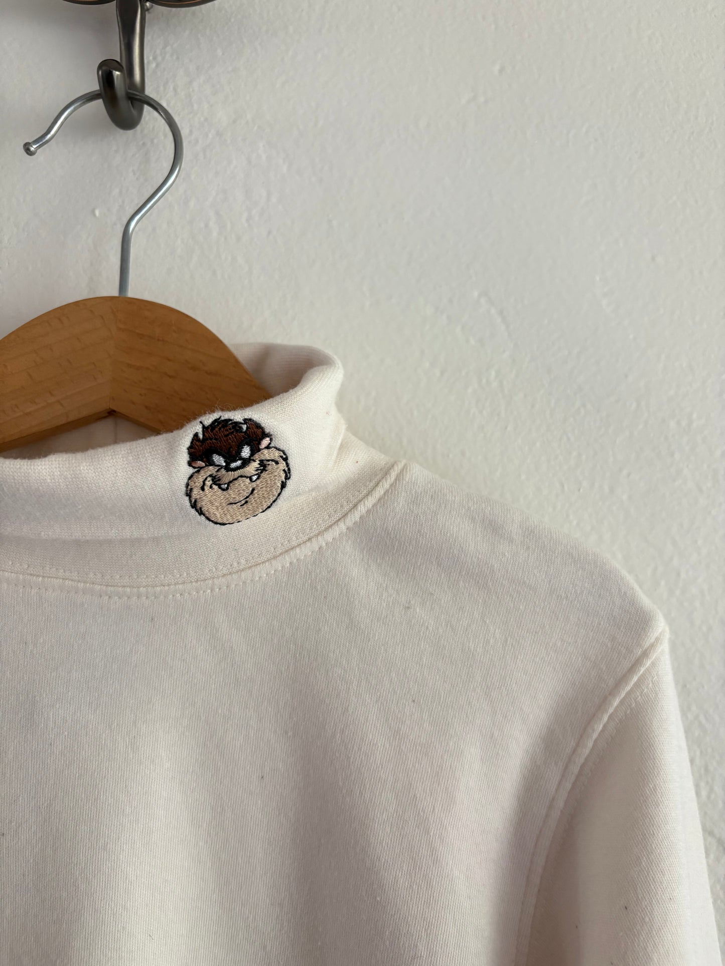 vintage taz turtleneck (3/4T)