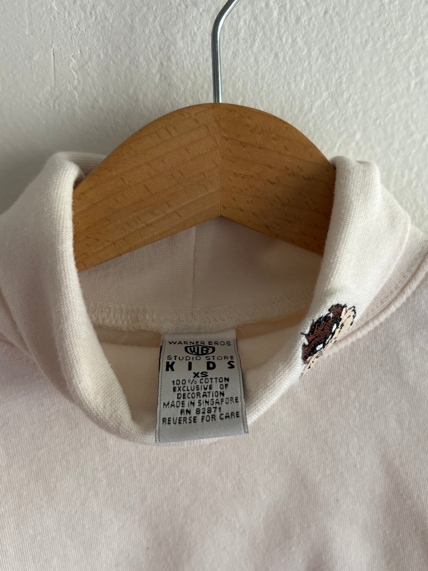 vintage taz turtleneck (3/4T)