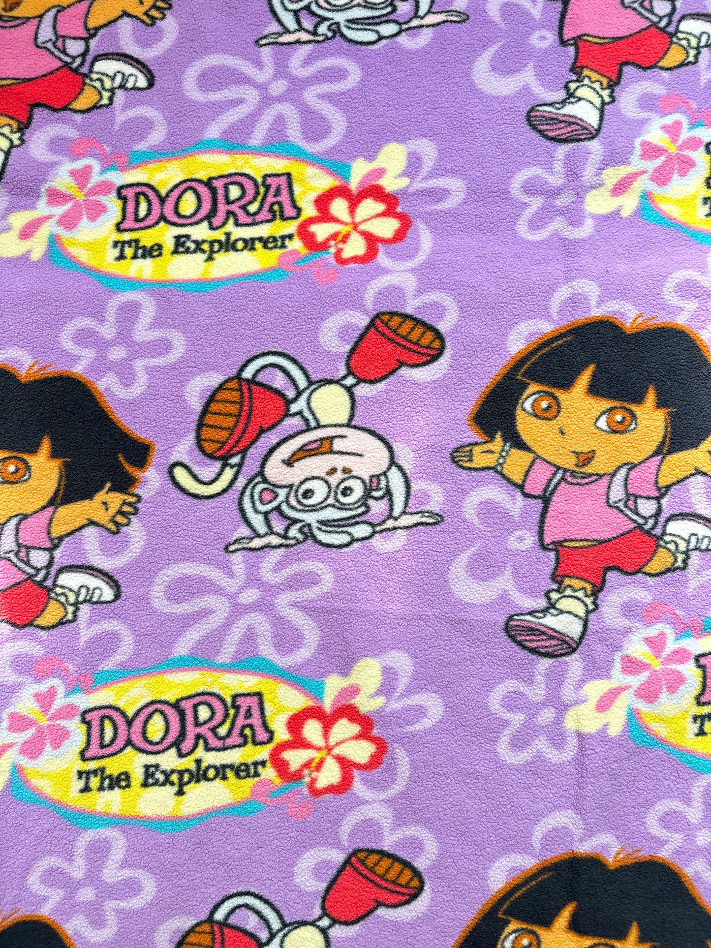 vintage y2k dora blanket