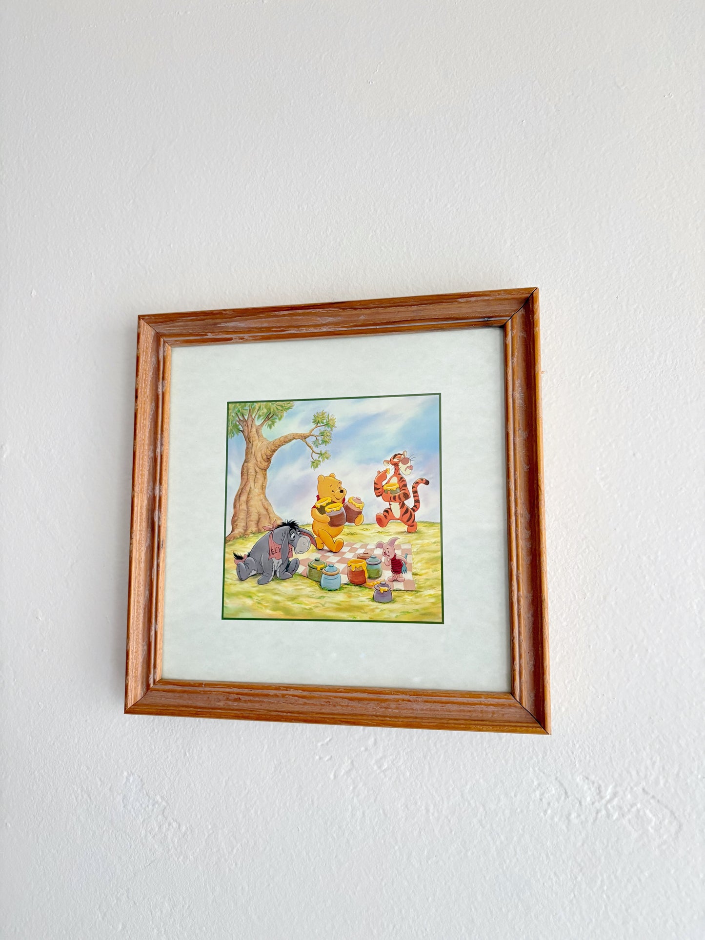 vintage pooh picnic frame