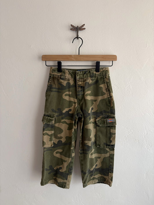y2k camo dickies (4T)