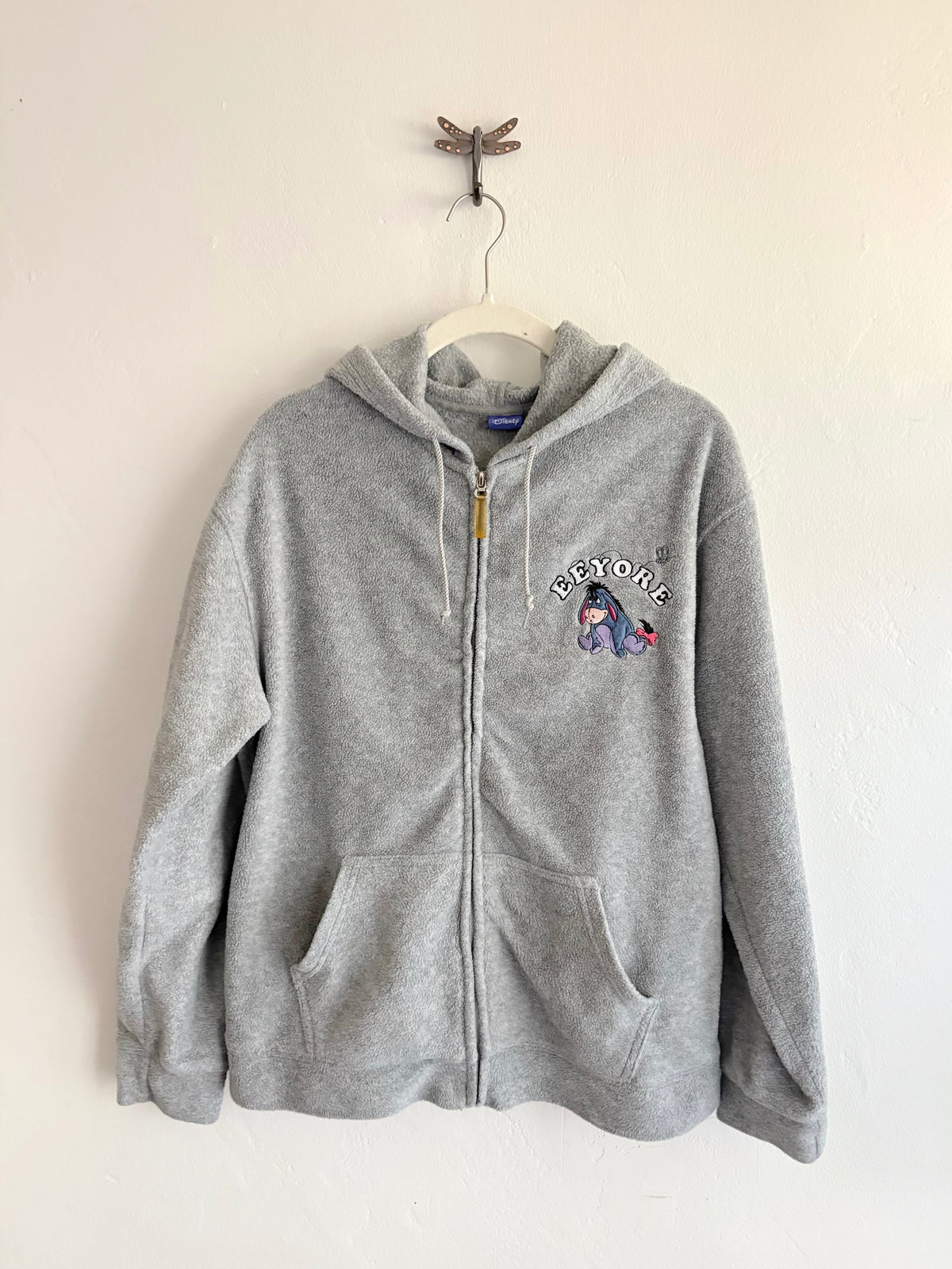 vintage y2k eeyore sweater (adult M)