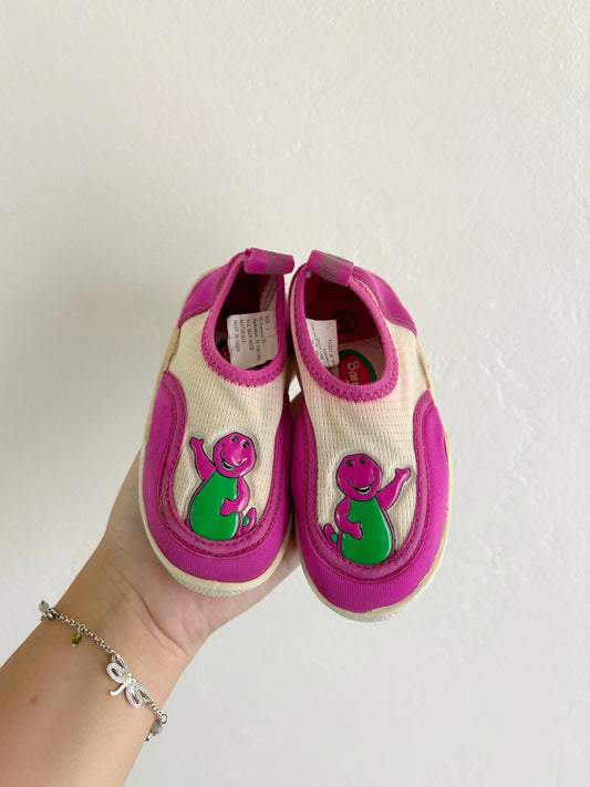vintage barney water shoes (6)