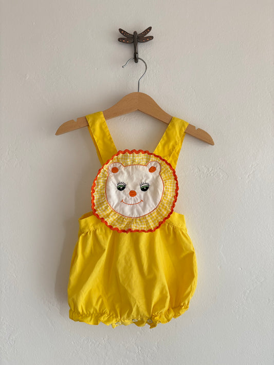 vintage lion romper (12M)