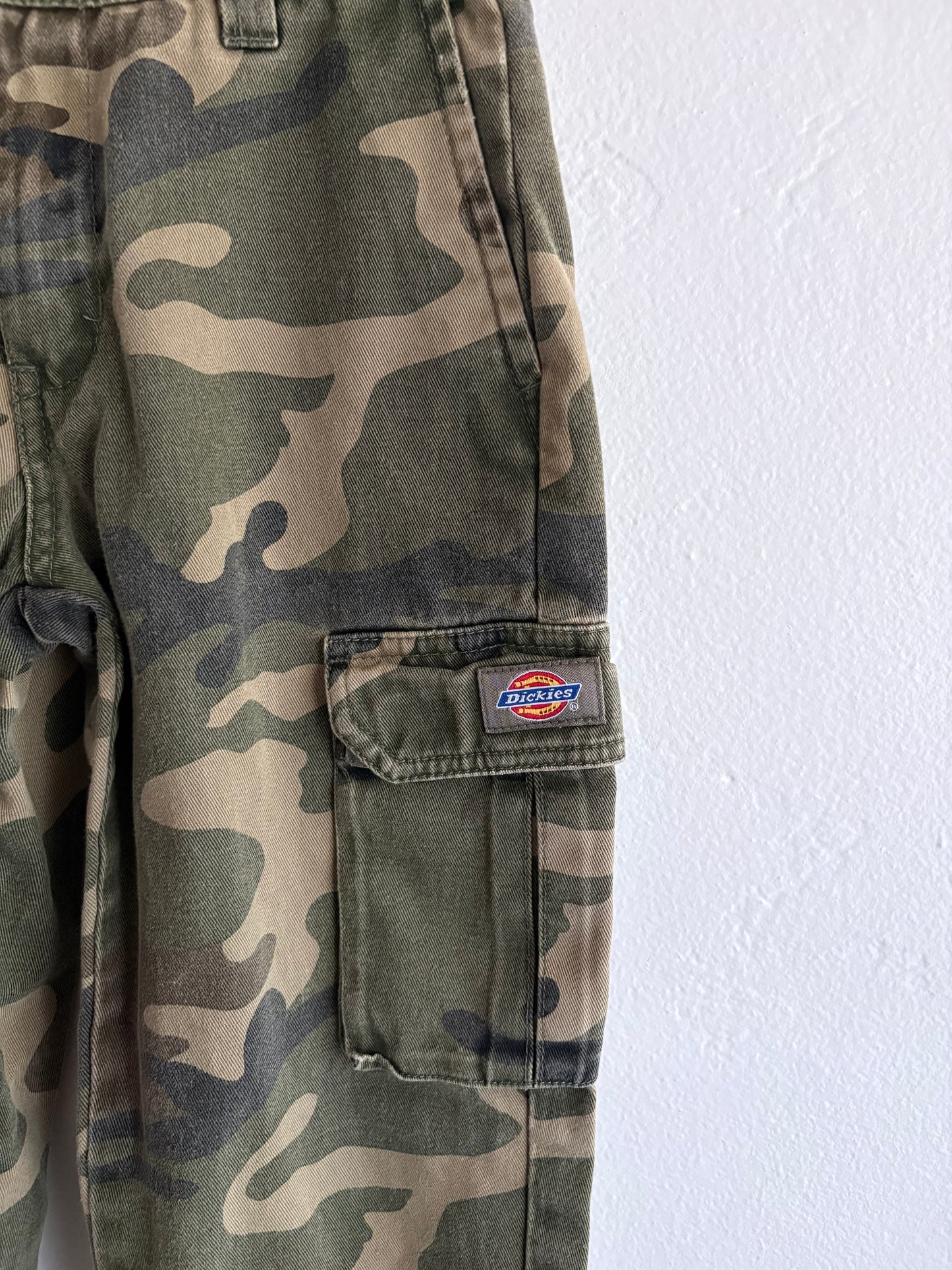 y2k camo dickies (4T)