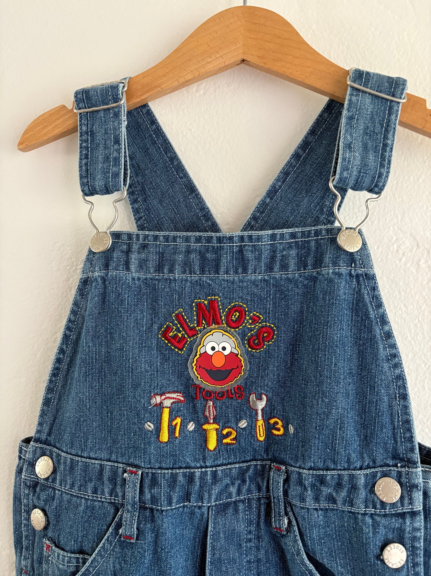 vintage y2k elmo overalls (4/5T)