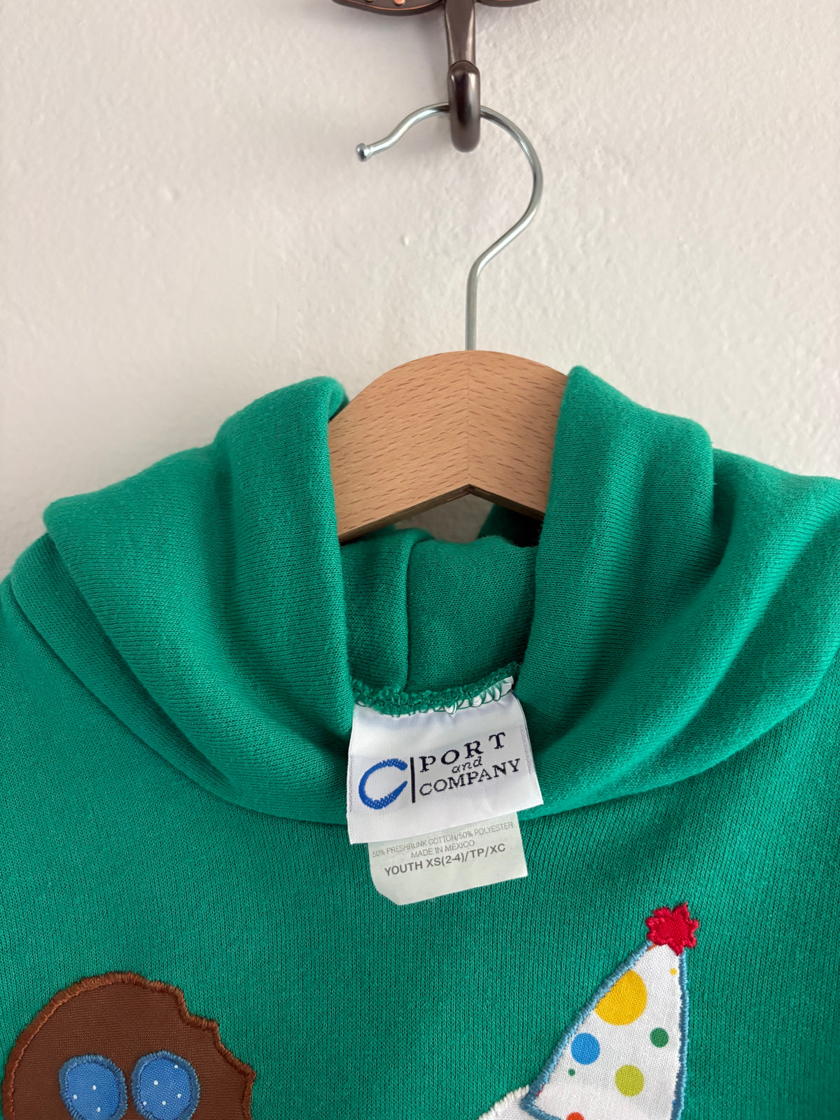 paleta con el payaso hoodie *handmade upcycle, please read*