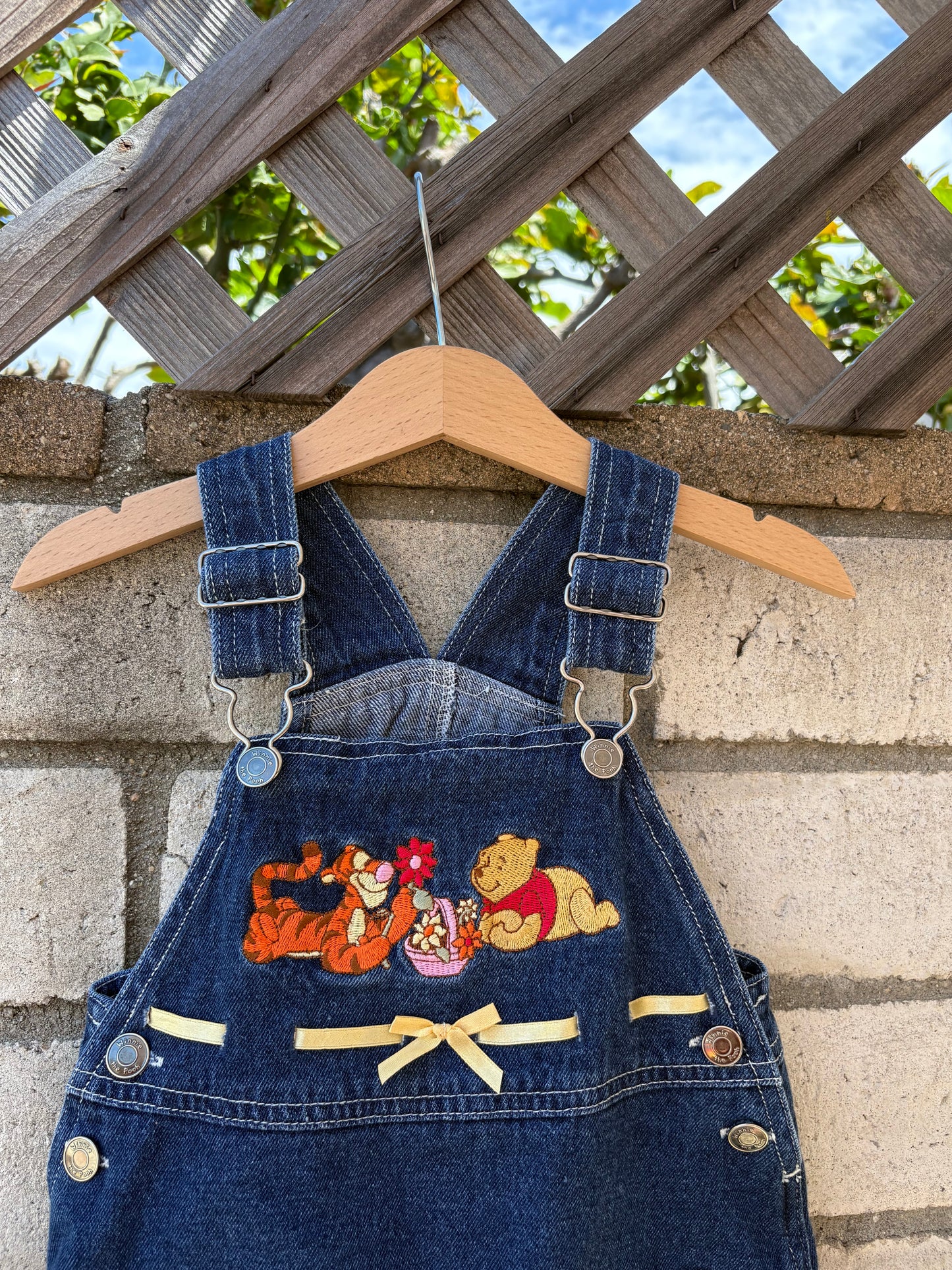 Vintage Y2K Pooh and Tigger dress + matching purse