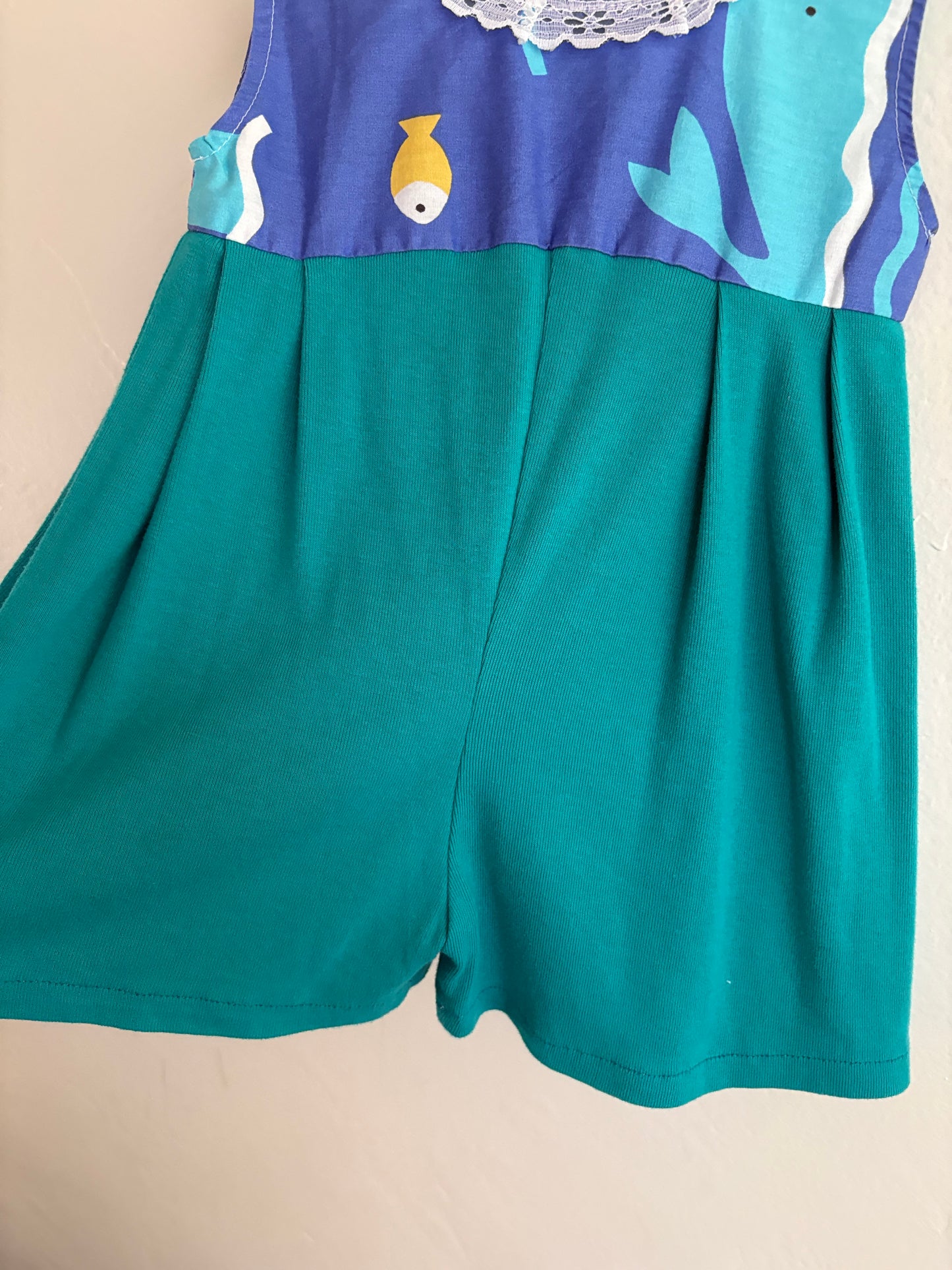 whale romper (2T)